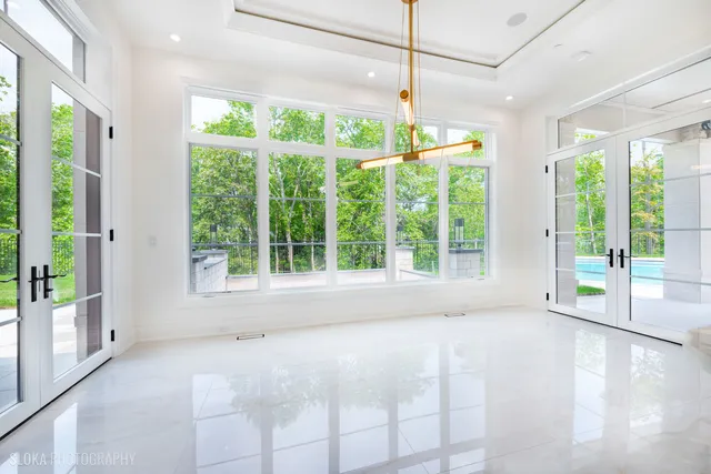 $7,888,000 | 219 Lincoln Drive, Glencoe, IL 60022