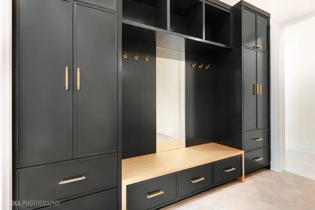 $7,888,000 | 219 Lincoln Drive, Glencoe, IL 60022