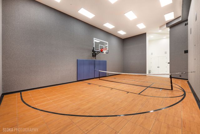 $7,888,000 | 219 Lincoln Drive, Glencoe, IL 60022