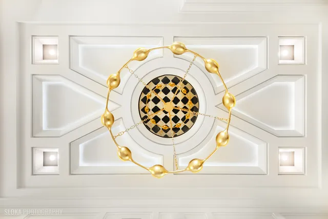 $7,888,000 | 219 Lincoln Drive, Glencoe, IL 60022