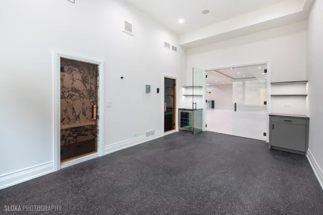 $7,888,000 | 219 Lincoln Drive, Glencoe, IL 60022