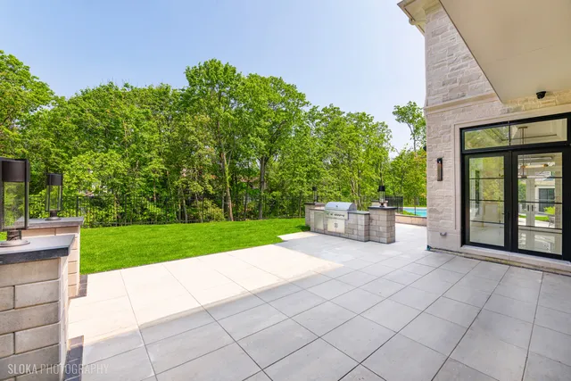 $7,888,000 | 219 Lincoln Drive, Glencoe, IL 60022