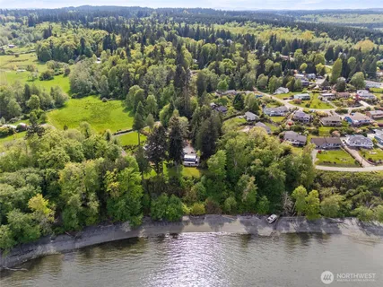 $1,350,000 | 11212 Northeast Tiger Way, Kingston, WA 98346