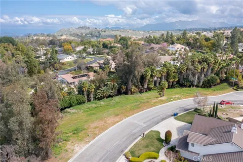 $250,000 | 1383 Ocotillo Drive, Riverside, CA 92506