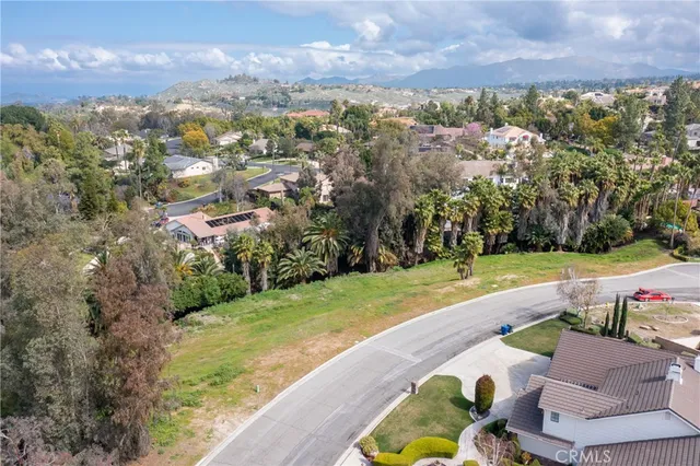 $250,000 | 1383 Ocotillo Drive, Riverside, CA 92506