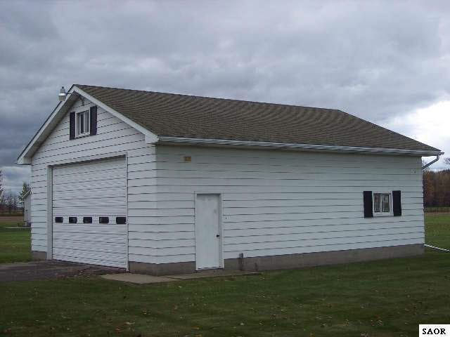 5423 North State Road Owosso, MI 48867 - Photo 2 of 9 45989-1.JPG