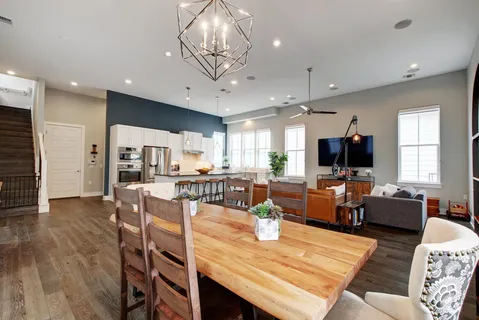 $739,000 | 4810 Springdale Road, Austin, TX 78723