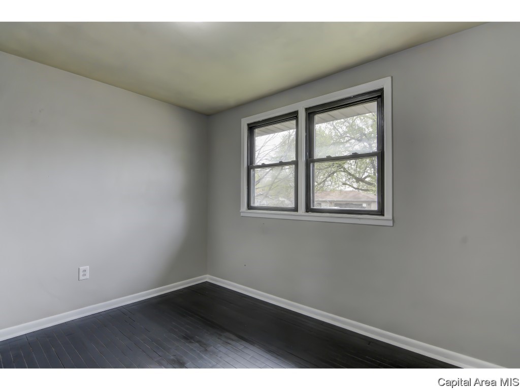 8 Glen Aire Drive Springfield, IL 62703 - Photo 13 of 25