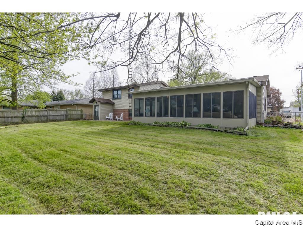 8 Glen Aire Drive Springfield, IL 62703 - Photo 23 of 25