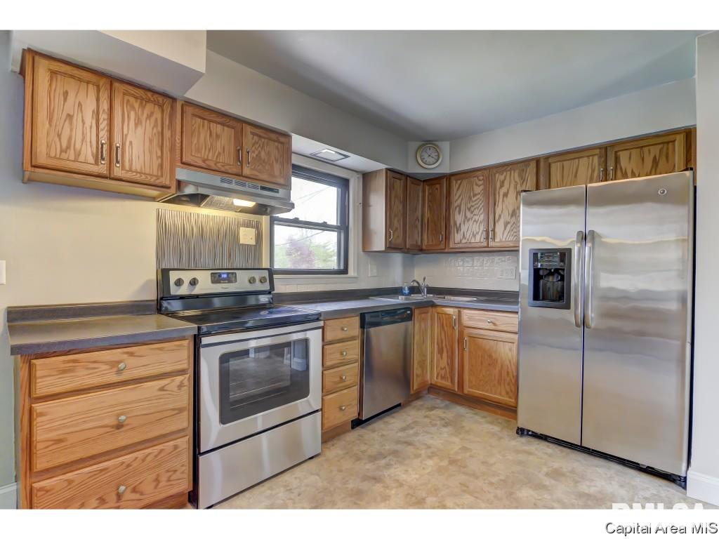 8 Glen Aire Drive Springfield, IL 62703 - Photo 7 of 25