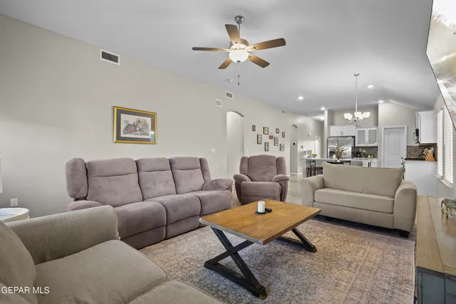 $285,000 | Undisclosed Address, El Paso, TX 79934