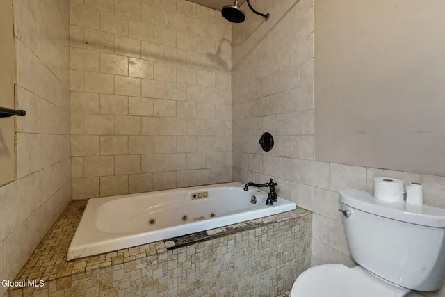 $139,900 | 8 Glebe Street, Johnstown, NY 12095