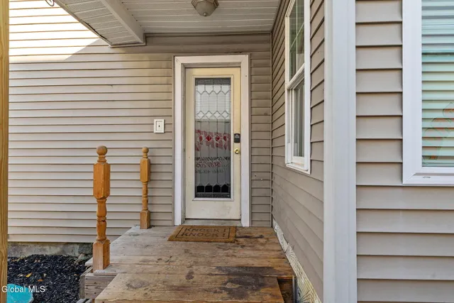 $139,900 | 8 Glebe Street, Johnstown, NY 12095