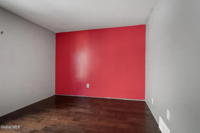 $139,900 | 8 Glebe Street, Johnstown, NY 12095