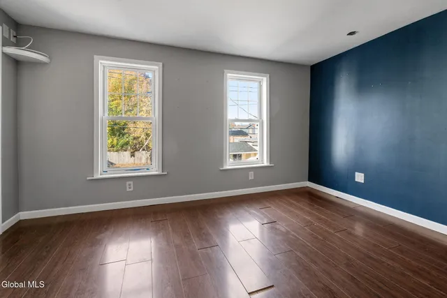 $139,900 | 8 Glebe Street, Johnstown, NY 12095