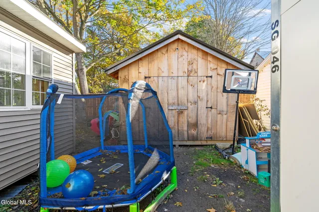 $139,900 | 8 Glebe Street, Johnstown, NY 12095