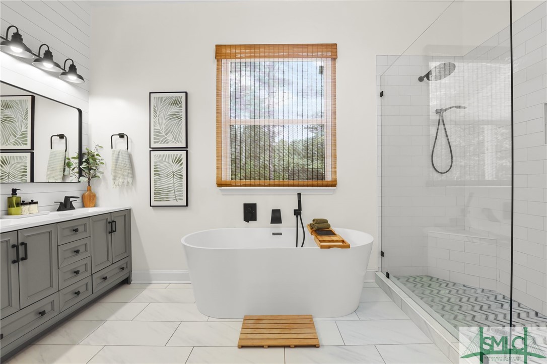 426 Shellie Helmey Road Guyton, GA 31312 - Photo 27 of 41 Primary Bath