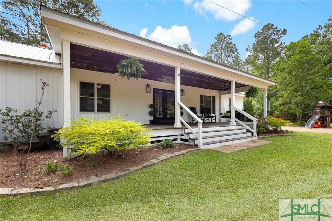 426 Shellie Helmey Road Guyton, GA 31312 - Photo 4 of 41 Front Porch