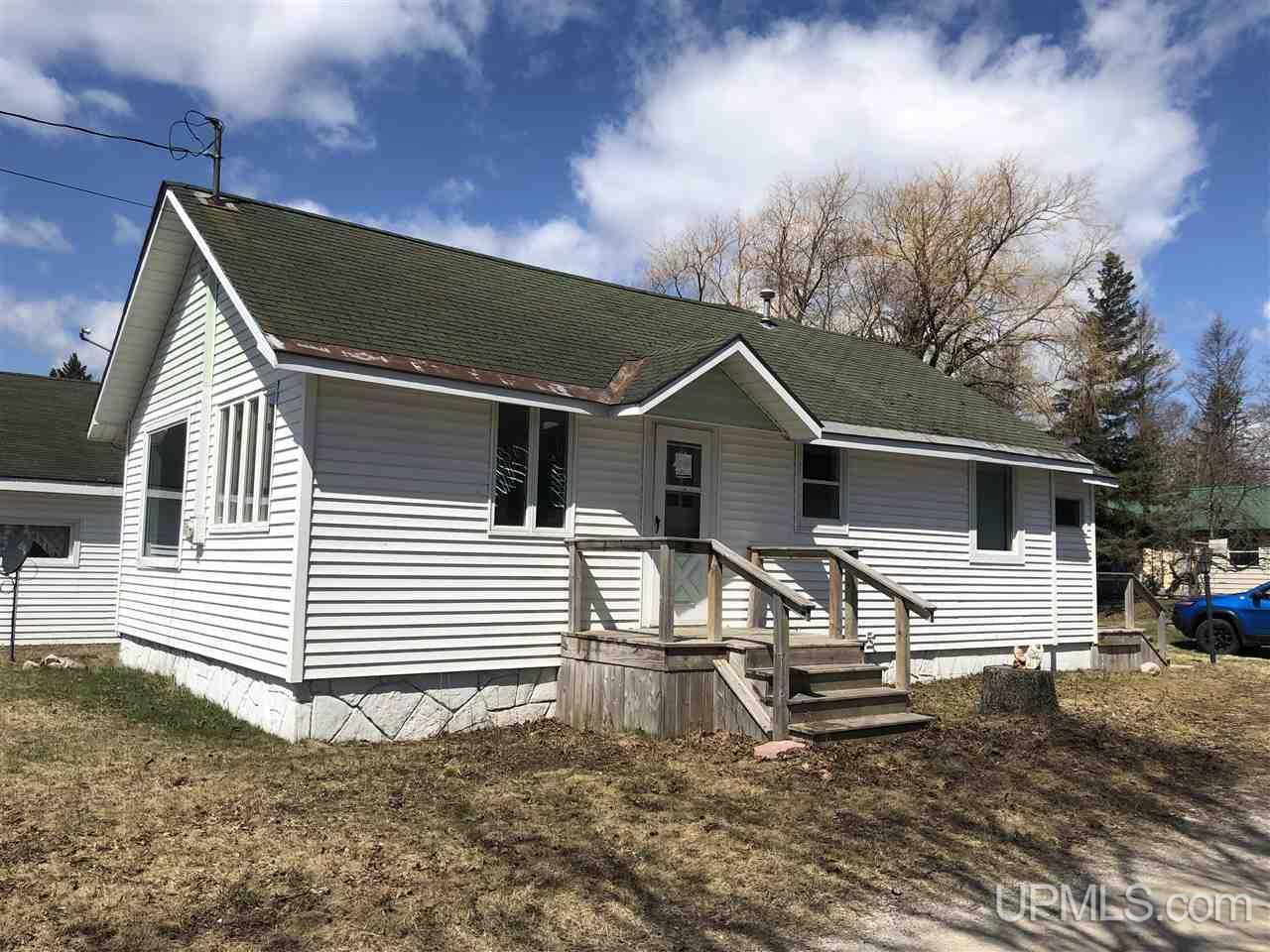 2684 West Jones Road Gulliver, MI 49840 - Photo 1 of 9 Gallery Image 1