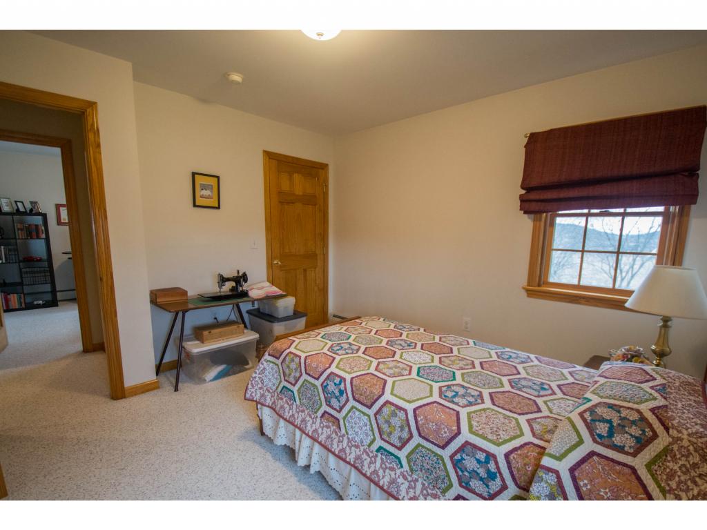 233 Murphy Road Charlotte, VT 05445 - Photo 19 of 35 Gallery Image 19
