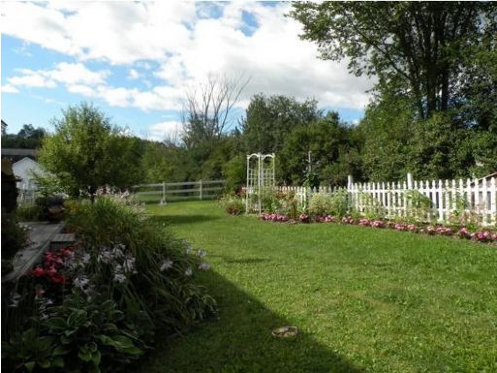 233 Murphy Road Charlotte, VT 05445 - Photo 26 of 35 Gallery Image 26