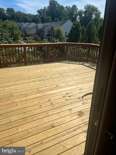 Upper decking replaced (advised not to stain yet)