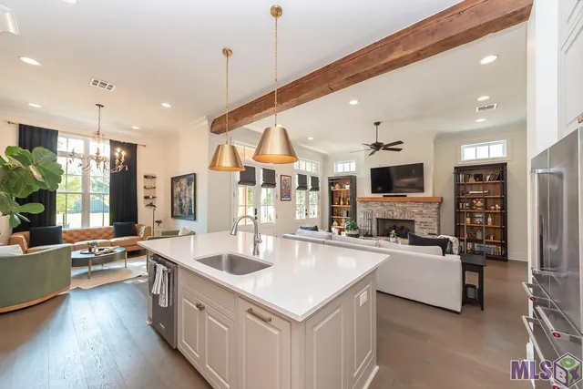 $769,000 | 2029 Deaux Parc Drive, Baton Rouge, LA 70808