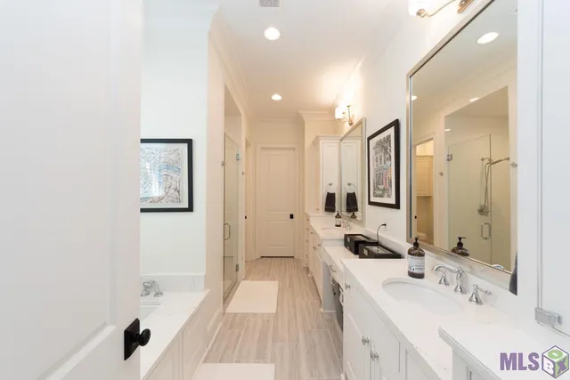 $769,000 | 2029 Deaux Parc Drive, Baton Rouge, LA 70808