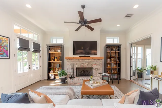 $769,000 | 2029 Deaux Parc Drive, Baton Rouge, LA 70808