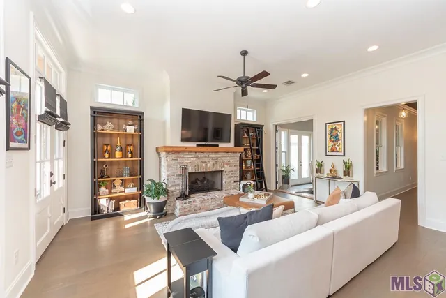 $769,000 | 2029 Deaux Parc Drive, Baton Rouge, LA 70808