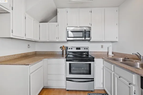 $345,000 | 119 Glenwood, Hercules, CA 94547