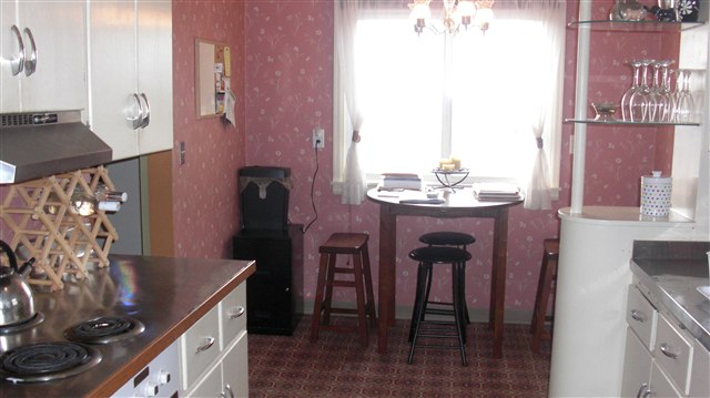2423 Morris Thomas Road Duluth, MN 55811 - Photo 3 of 9 Gallery Image 3