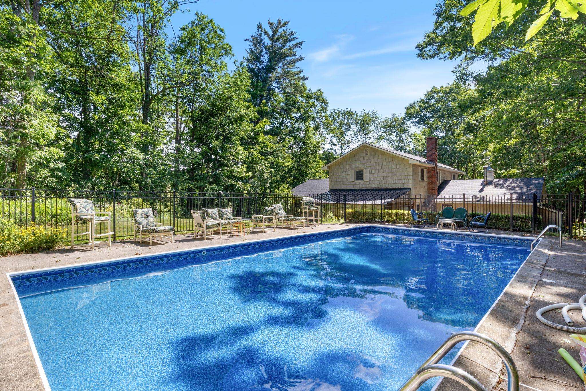 189 Gulf Road Dover, NH 03820 - Photo 51 of 59