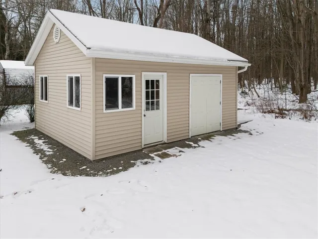 $299,900 | 6855 Furnace Road, Ontario, NY 14519