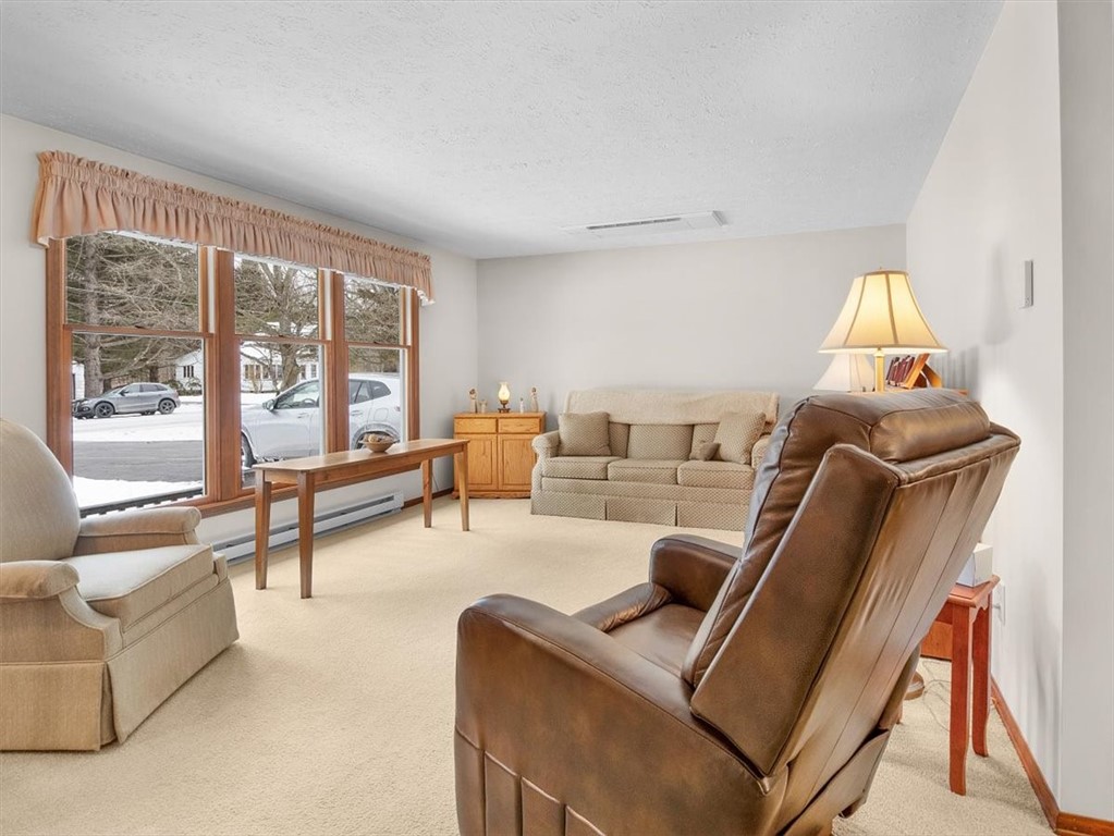 6855 Furnace Road Ontario, NY 14519 - Photo 8 of 50