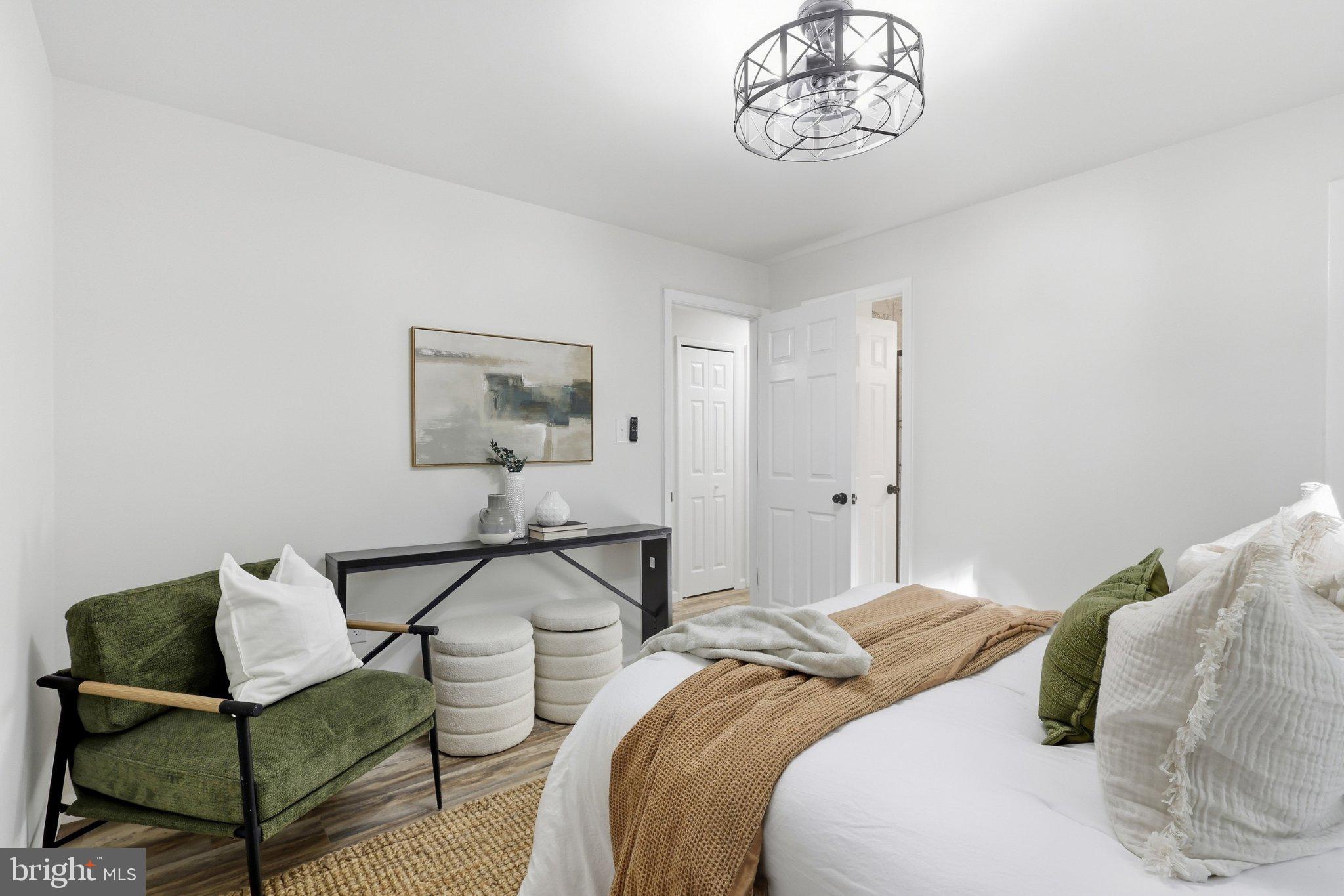 11586 Red Leaf Court Reston, VA 20191 - Photo 18 of 46 Gallery Image 18