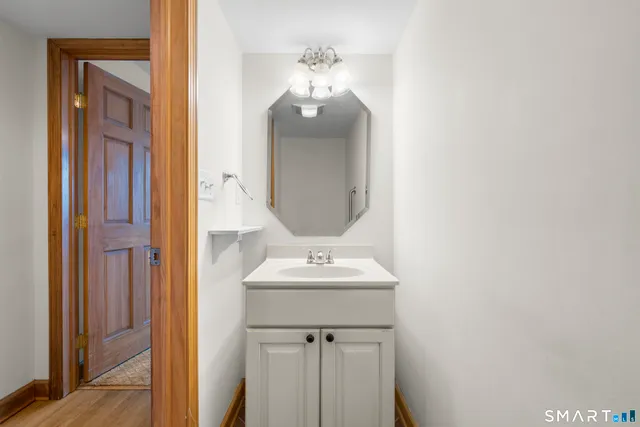 $335,000 | 18 Chapel Street, Unit D, Milford, CT 06460