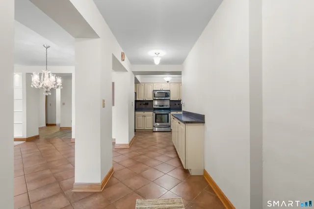 $335,000 | 18 Chapel Street, Unit D, Milford, CT 06460