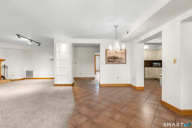 $335,000 | 18 Chapel Street, Unit D, Milford, CT 06460