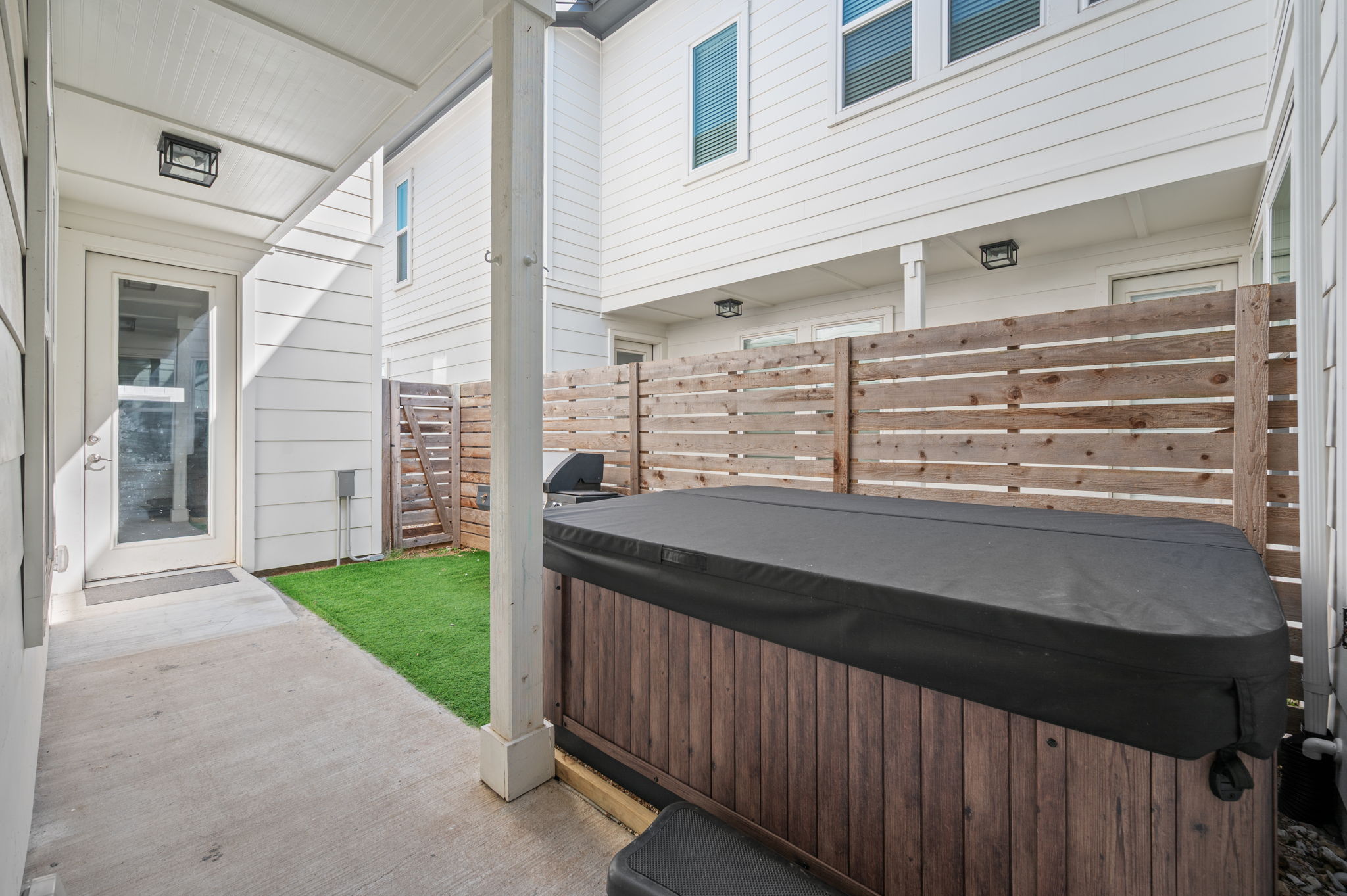 2510 Doc Reeves Street Austin, TX 78723 - Photo 33 of 39 a view of a balcony with door