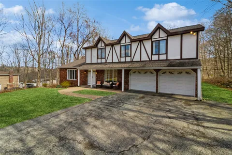 $745,000 | 20 Maple Wood Drive, Brewster, NY 10509