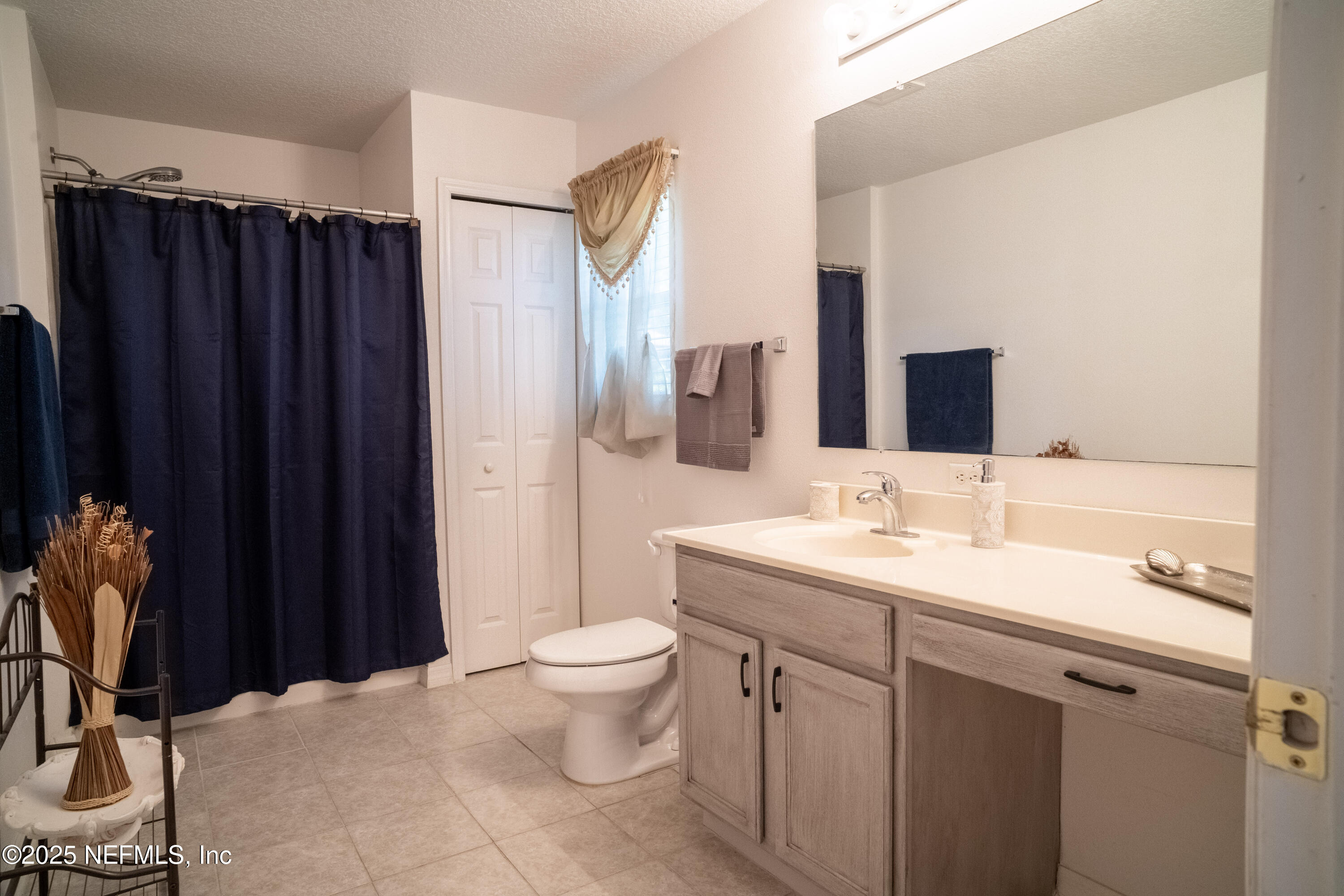 76391 Longleaf Loop Yulee, FL 32097 - Photo 14 of 58 Down Stairs Bathroom