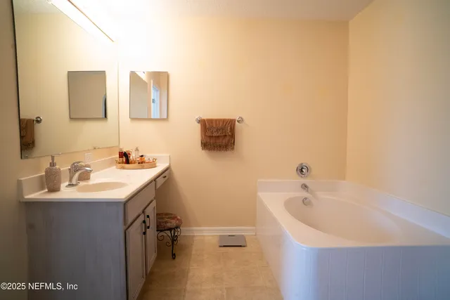 $379,000 | 76391 Longleaf Loop, Yulee, FL 32097