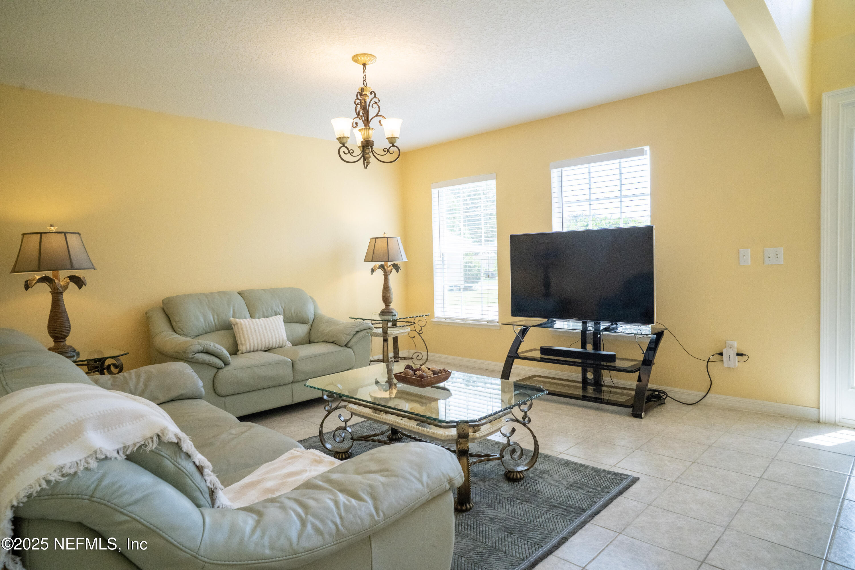 76391 Longleaf Loop Yulee, FL 32097 - Photo 9 of 58 Living Room 4