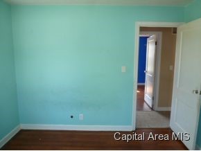 1932 East Watch Avenue Springfield, IL 62702 - Photo 4 of 10