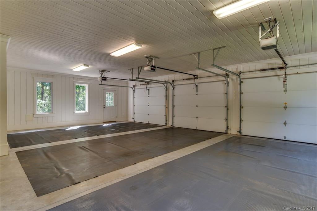 1322 Baber Road Rutherfordton, NC 28139 - Photo 21 of 24 an empty room with windows