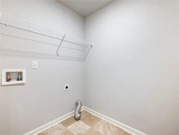 $2,600 | 6614 Trailblazer Road, Flowery Branch, GA 30542
