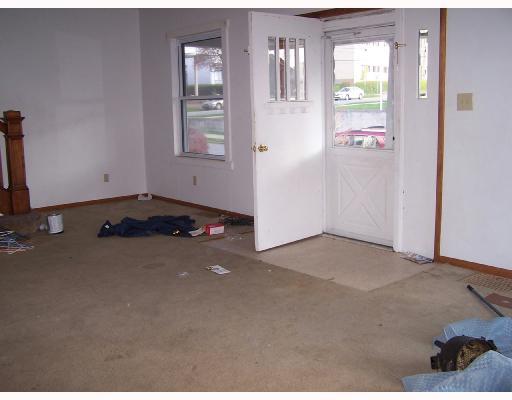 320 North 3rd Street Apollo, PA 15613 - Photo 5 of 5 Living Room.