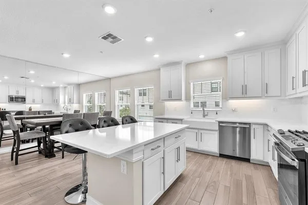 $6,500 | 5351 Bridge Street, Unit 16, Tampa, FL 33611