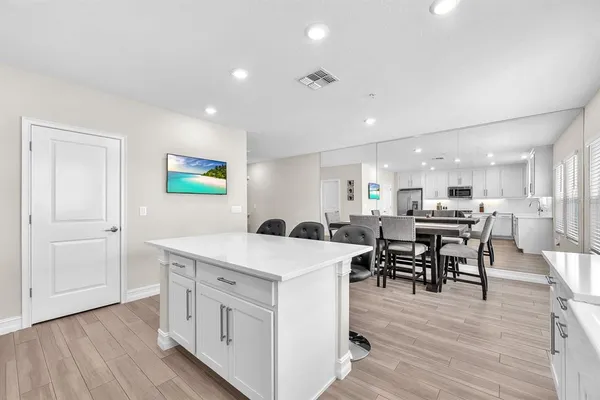 $6,500 | 5351 Bridge Street, Unit 16, Tampa, FL 33611